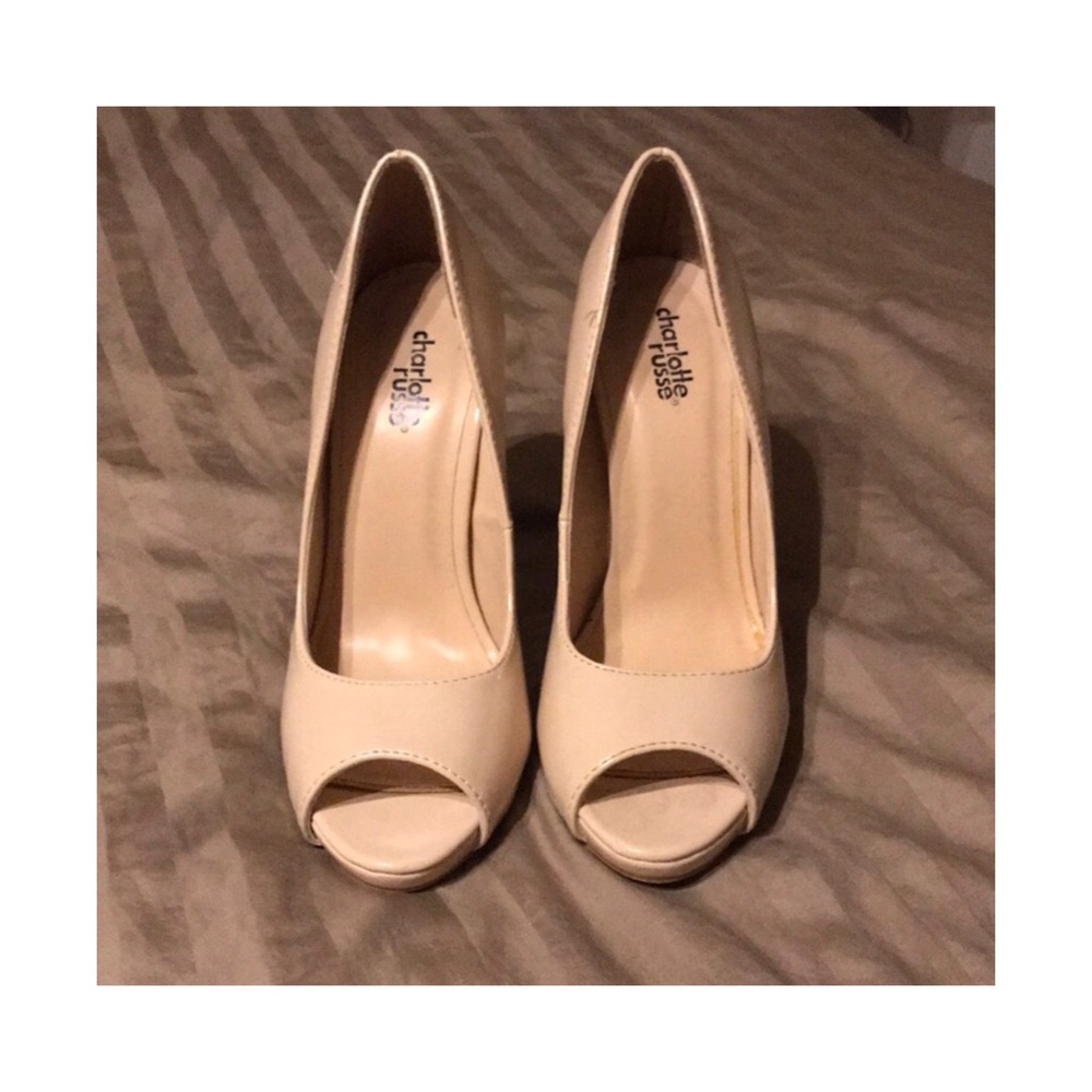CHARLOTTE RUSSE Nude Peep Toe Heels- Size 8 - Picture 3 of 3